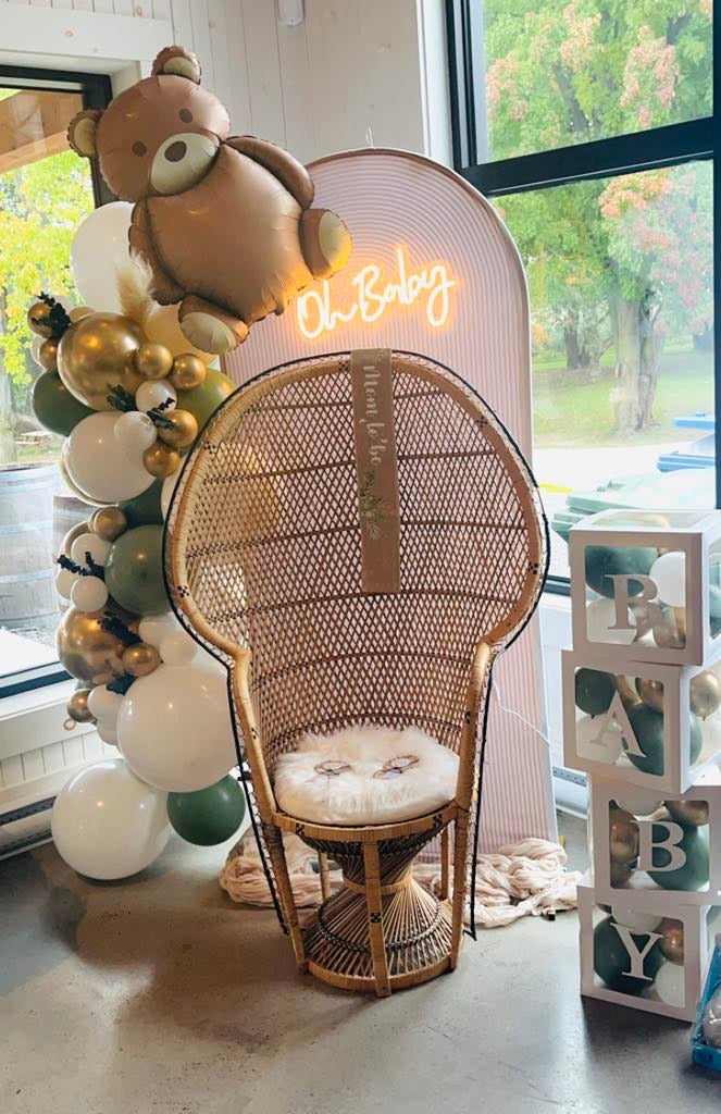 Peacock Chair Beige Rental / Chaise Emmanuel