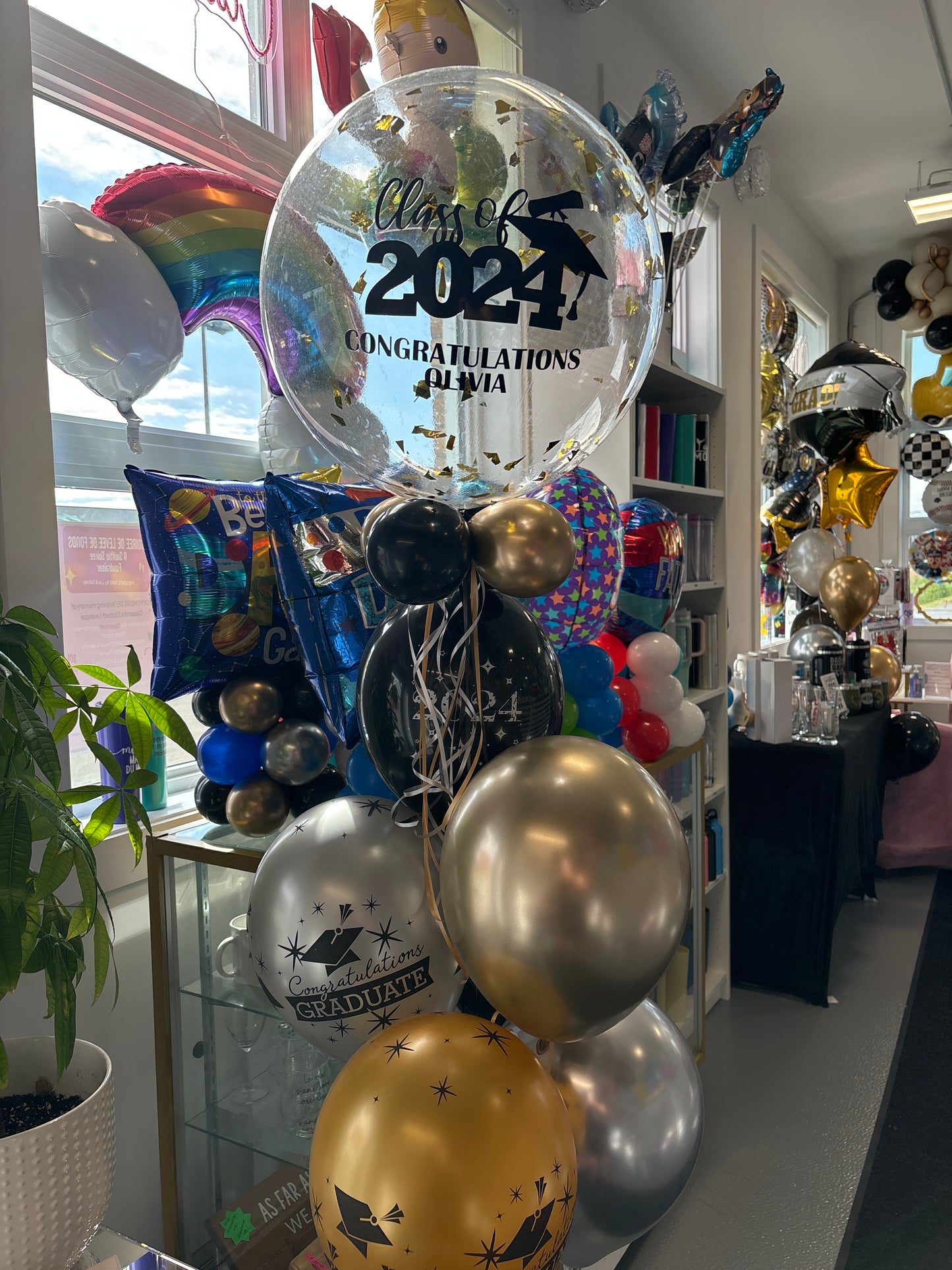 Grad Balloon Bubble Bouquet