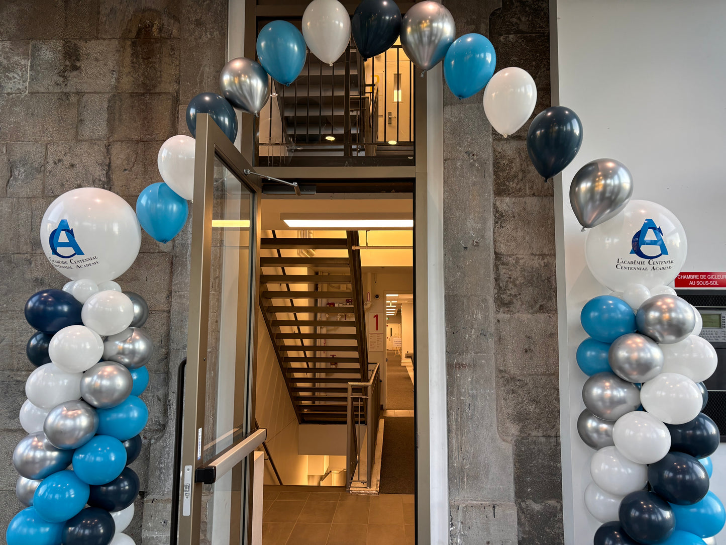 Stunning Pillar & Arch Balloon Combo