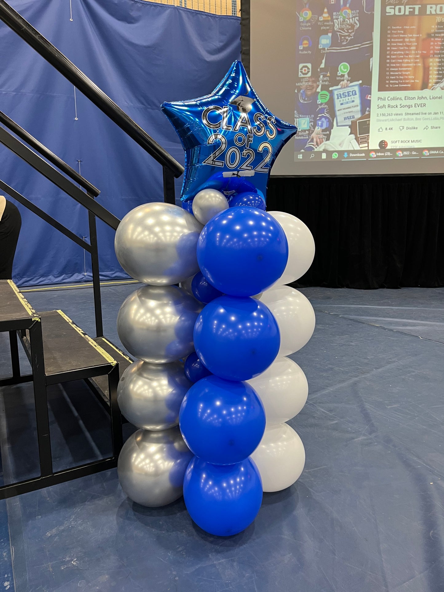 2026 Grad Balloon Tower