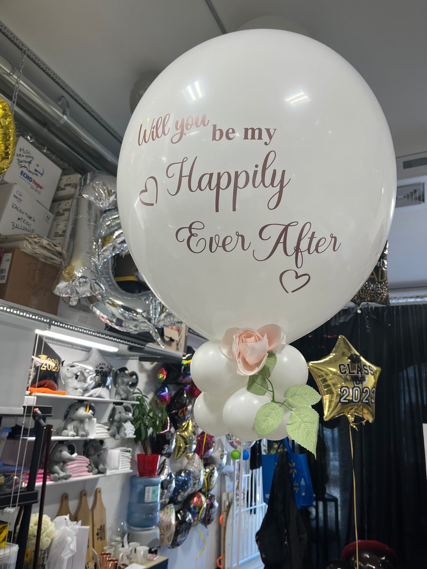 Oversized Bridal Balloon Bouquet