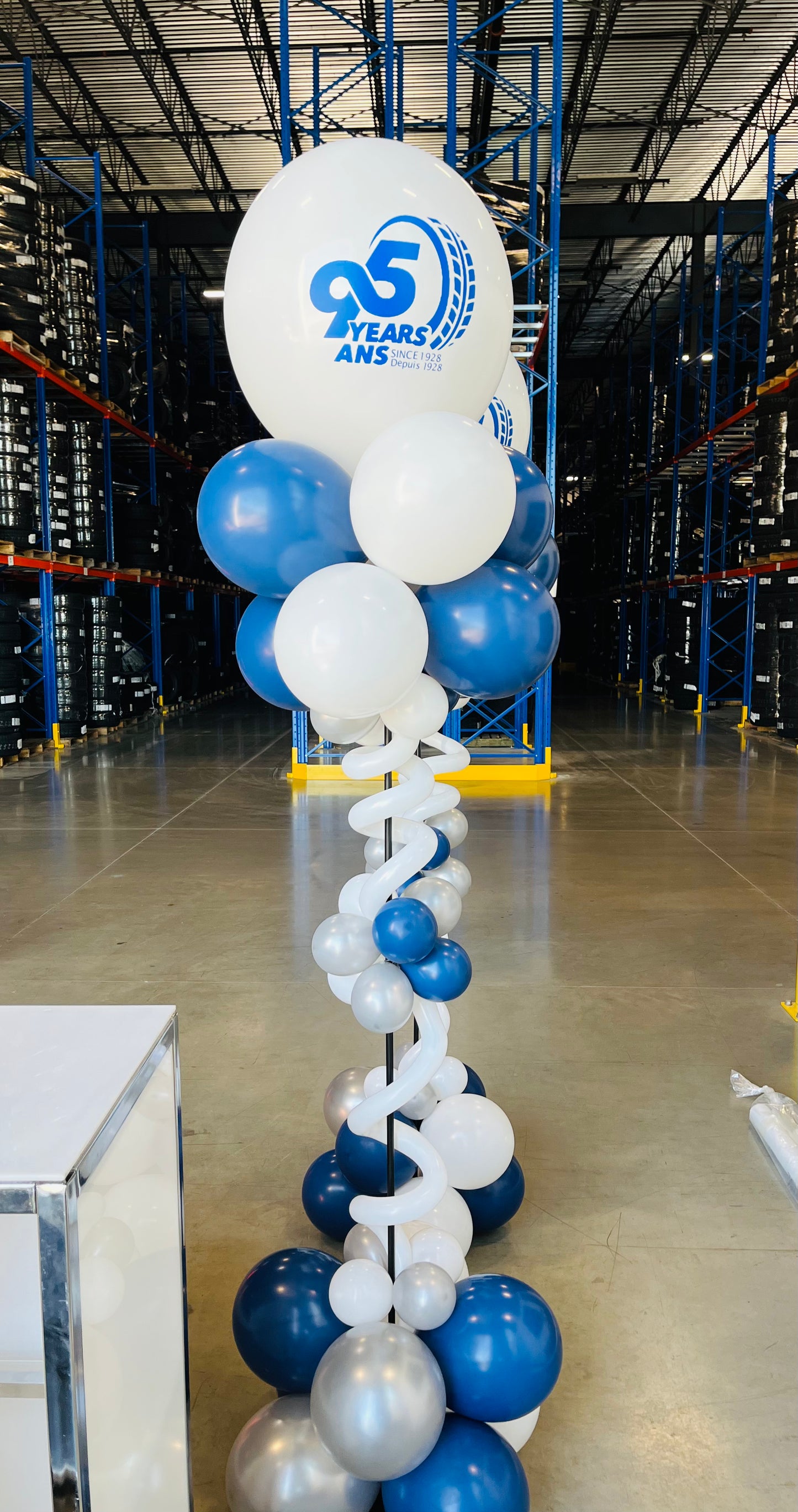 Personalized Balloon Column
