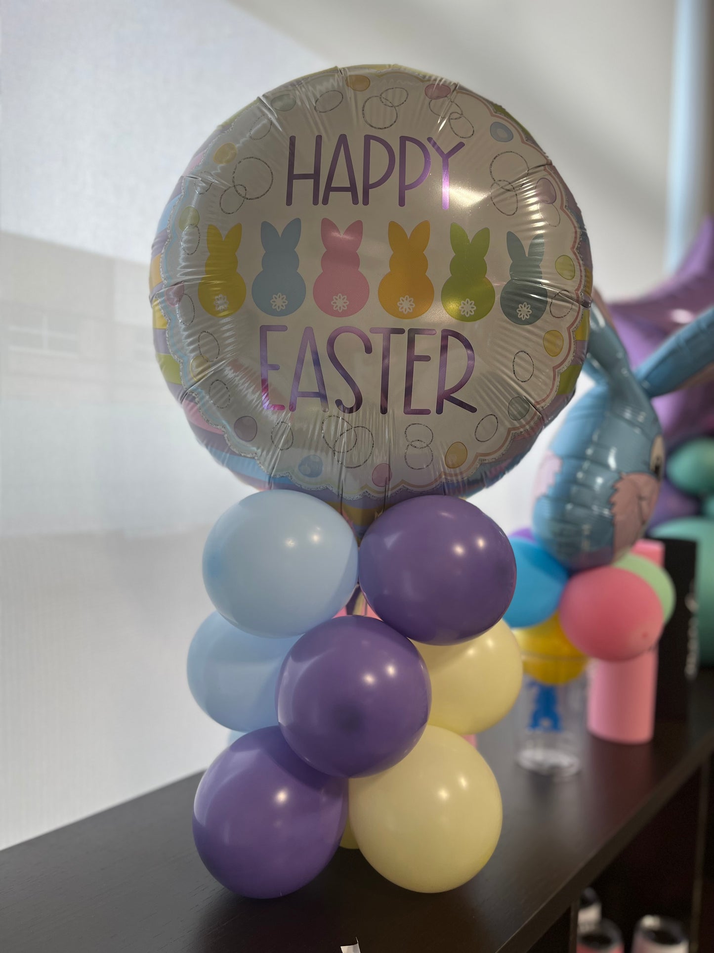 Easter Balloon Centerpiece