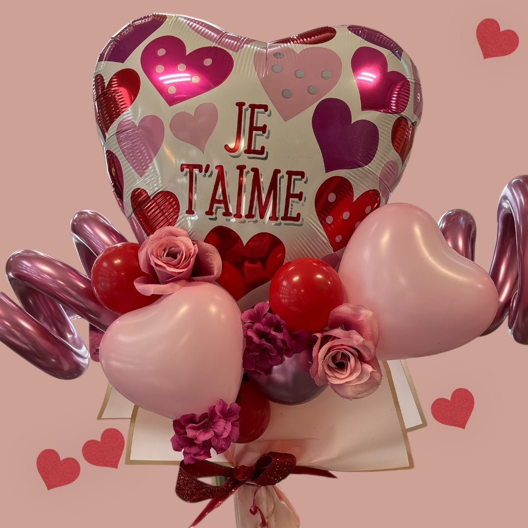 Je t’aime Valentines balloon flower bouquet